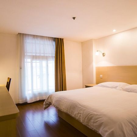 Motel Chongqing Jiefangbai Hongyadong Pedestrian Street 外观 照片