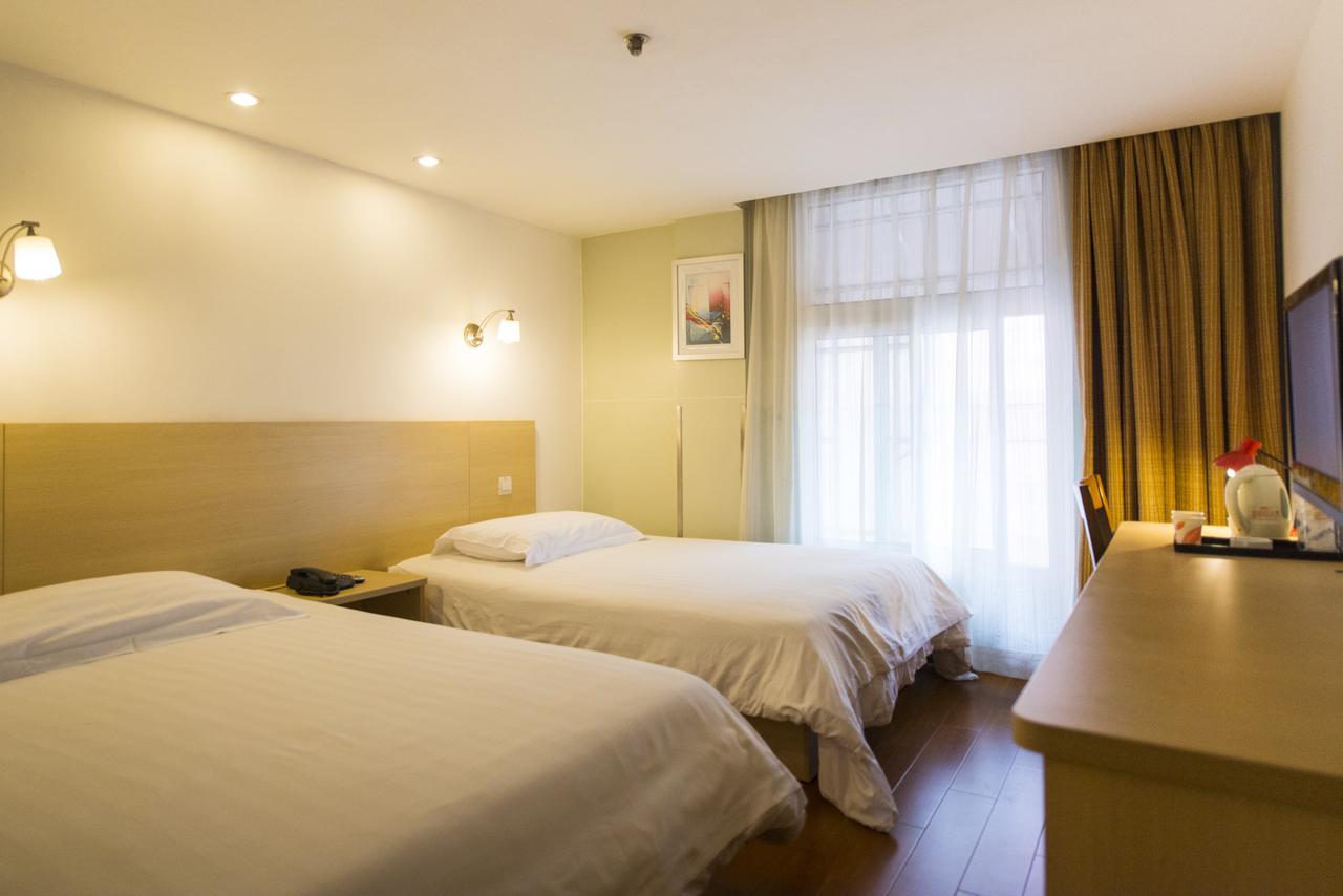 Motel Chongqing Jiefangbai Hongyadong Pedestrian Street 外观 照片
