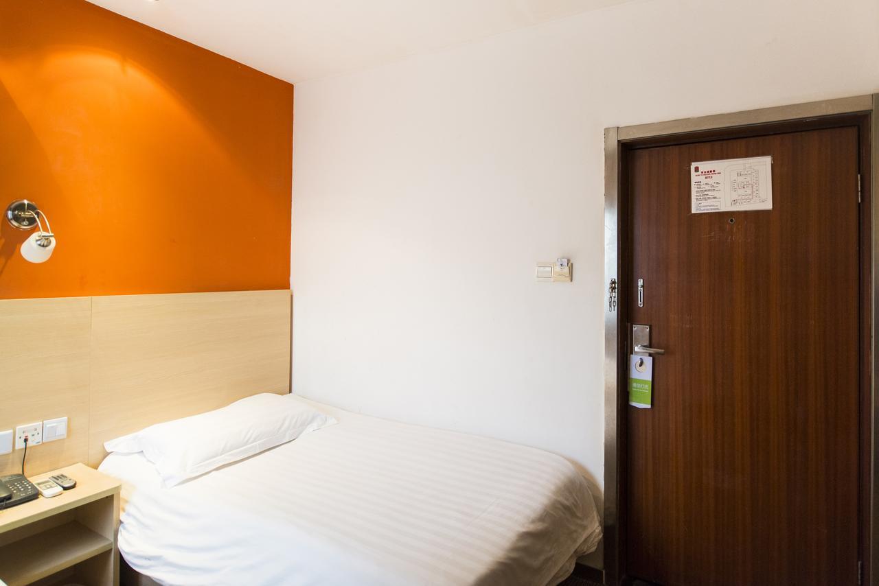 Motel Chongqing Jiefangbai Hongyadong Pedestrian Street 外观 照片